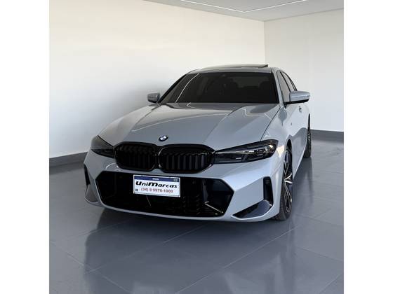 BMW 320i 2.0 16V TURBO FLEX M SPORT AUTOMÁTICO BMW 320i 2.0 16V TURBO FLEX M SPORT AUTOMÁTICO